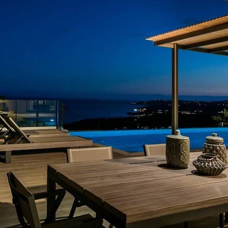 Color Villas-New Villa Green At Trapezaki With Private Pool Mousata エクステリア 写真
